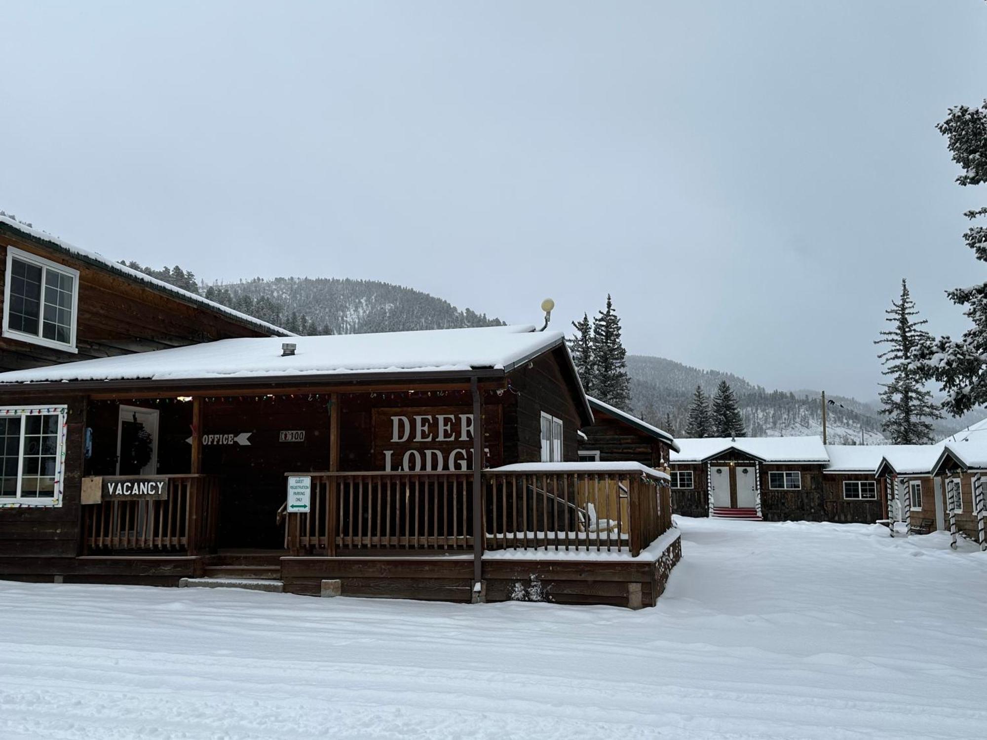 Deer Lodge Ред Ривър Екстериор снимка