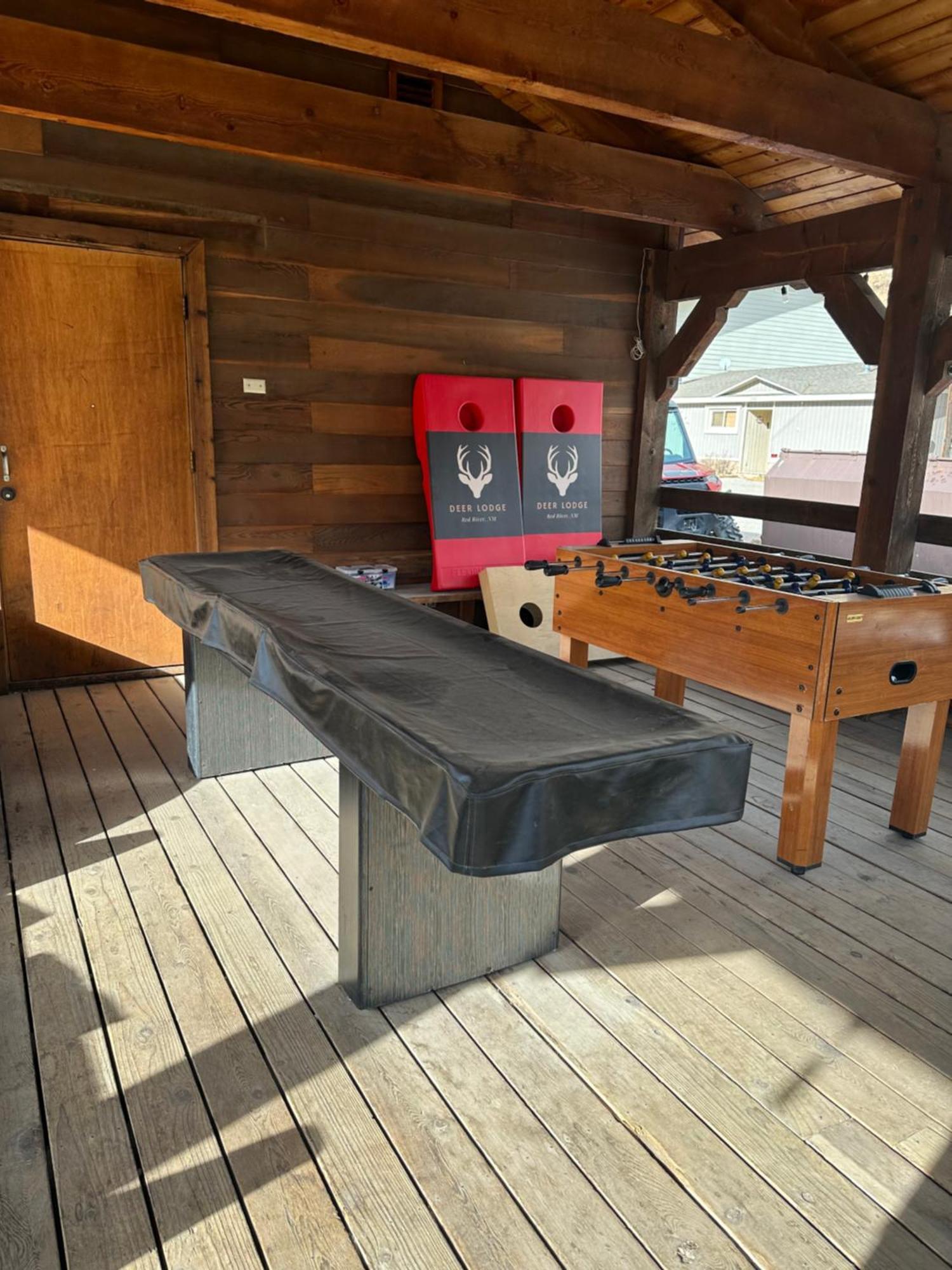 Deer Lodge Ред Ривър Екстериор снимка
